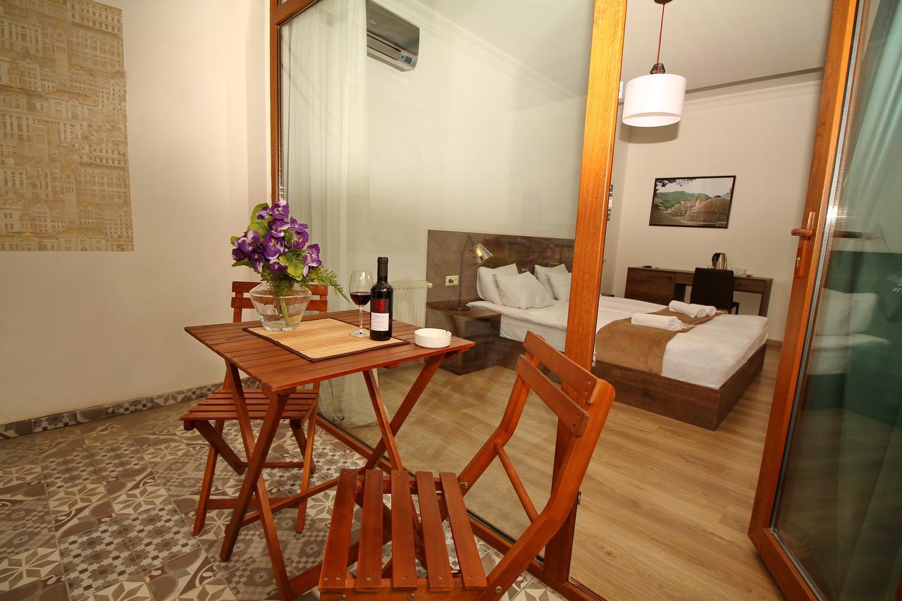 Tbilisi View Hotel Ngoại thất bức ảnh