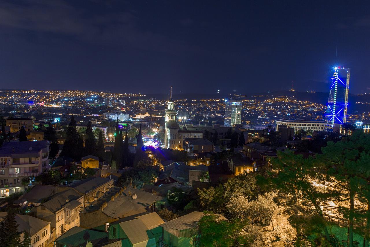 Tbilisi View Hotel Ngoại thất bức ảnh