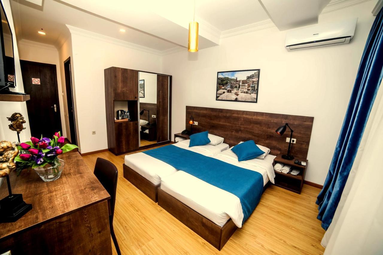 Tbilisi View Hotel Ngoại thất bức ảnh